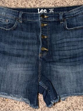 Lee Women's Button-Front Dark Blue Denim Shorts